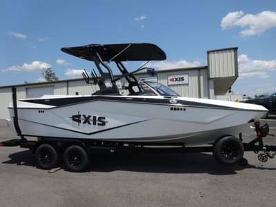 BOATZON | Axis Wake Research T220 2026