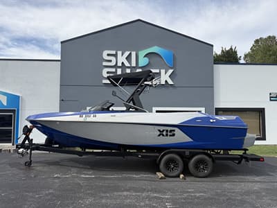 BOATZON | Axis Wake Research T23 2015