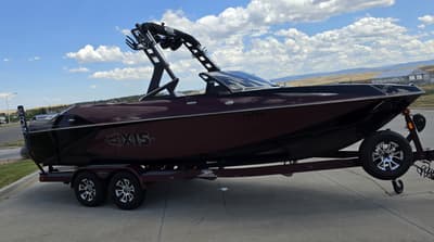 BOATZON | Axis Wake Research T23 2018