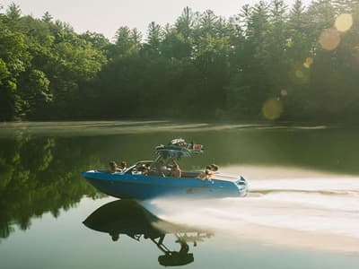 BOATZON | Axis Wake Research T23 2020