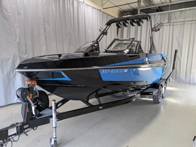 BOATZON | Axis Wake Research T23 2021 BOATZON | Axis Wake Research T23 2021
