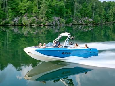 BOATZON | Axis Wake Research T250 2026