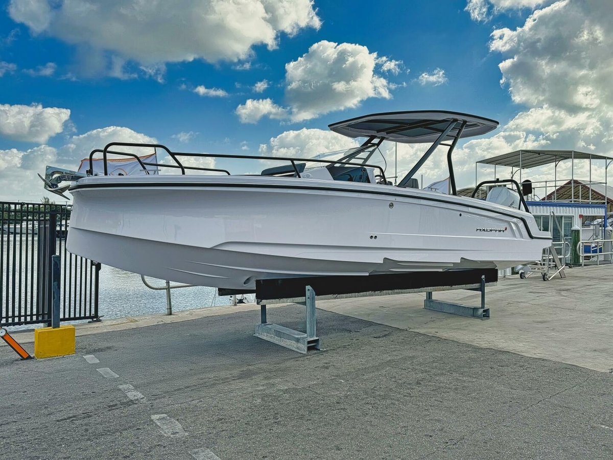 2025 Axopar 25 Cross Top - Sold Boat
