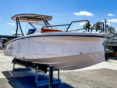 BOATZON | Axopar 25 Cross Top 2025 BOATZON | Axopar 25 Cross Top 2025