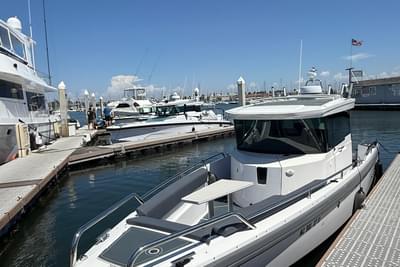 BOATZON | Axopar 28 WetBar 2021
