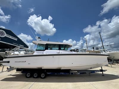 BOATZON | Axopar 29 XC Cross Cabin 2026