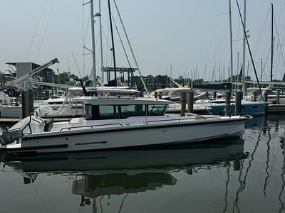 BOATZON | Axopar 37 Cross Cabin XC 2024