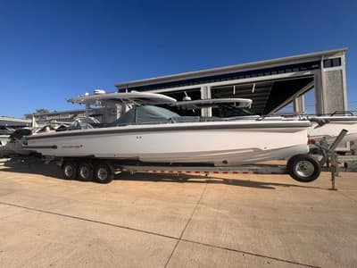 BOATZON | Axopar 37 SUN TOP 2026