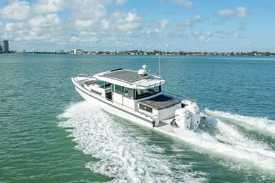 BOATZON | Axopar 37 XC Cross Cabin 2018