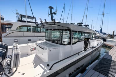 BOATZON | Axopar 37 XC Cross Cabin 2021
