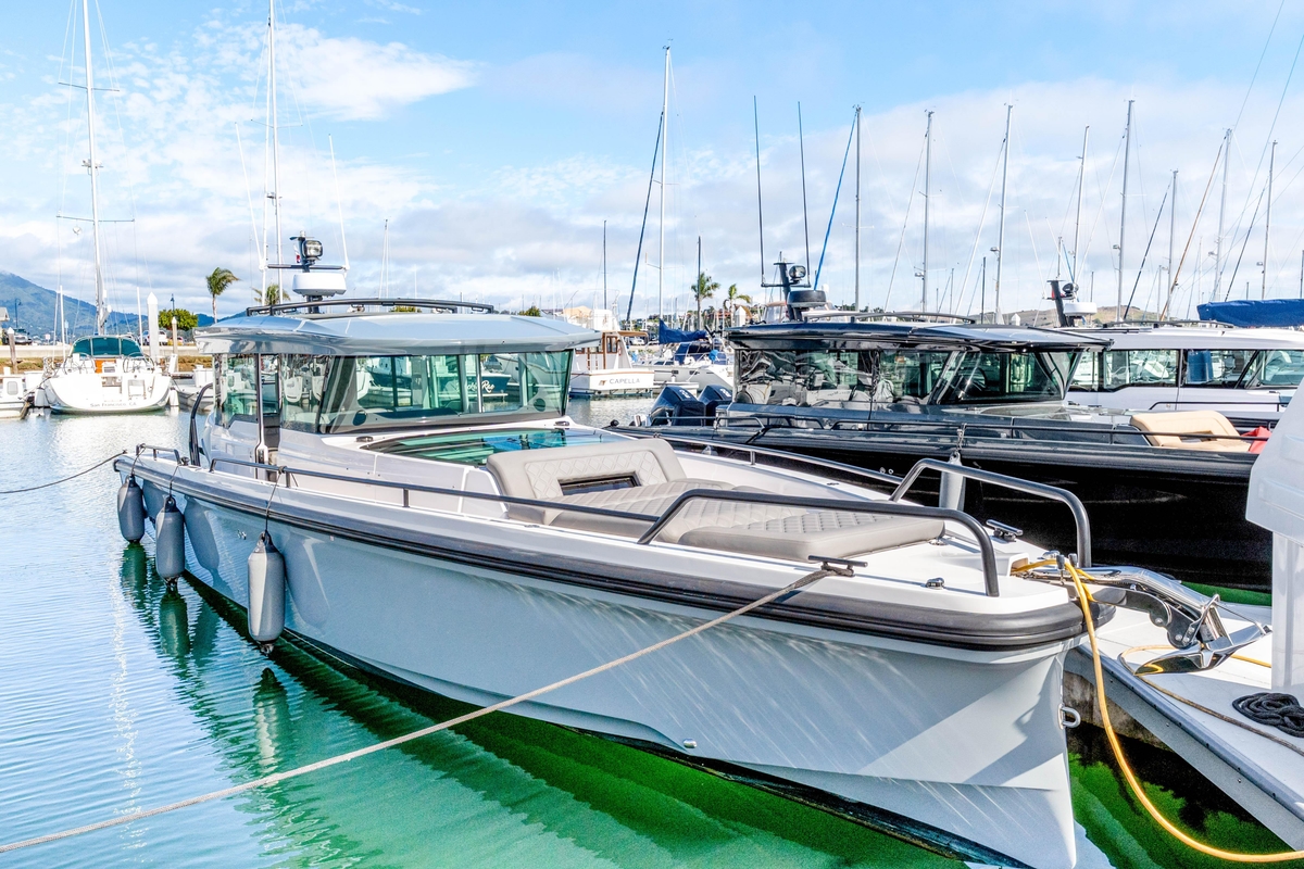 2021 Axopar 37 XC Cross Cabin - Sold Boat