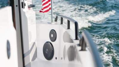 BOATZON | Axopar 37 XC Cross Cabin 2022