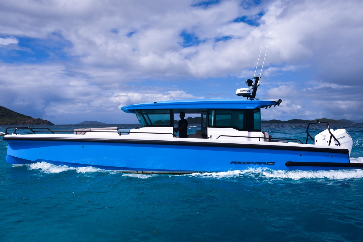 2024 Axopar 37 XC Cross Cabin - Sold Boat