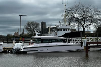 BOATZON | Axopar 37 XC Cross Cabin 2025 BOATZON | Axopar 37 XC Cross Cabin 2025