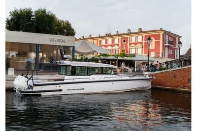 BOATZON | Axopar 37 XC Cross Cabin 2027