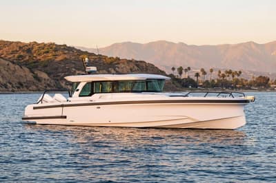 BOATZON | Axopar 38 Cross Cabin 2026