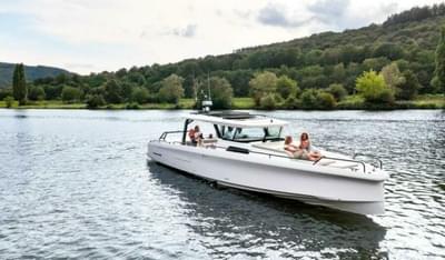 BOATZON | Axopar 45 Cross Top 2025 BOATZON | Axopar 45 Cross Top 2025