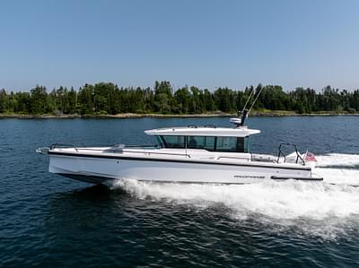 BOATZON | Axopar Cross Cabin 2025 BOATZON | Axopar Cross Cabin 2025