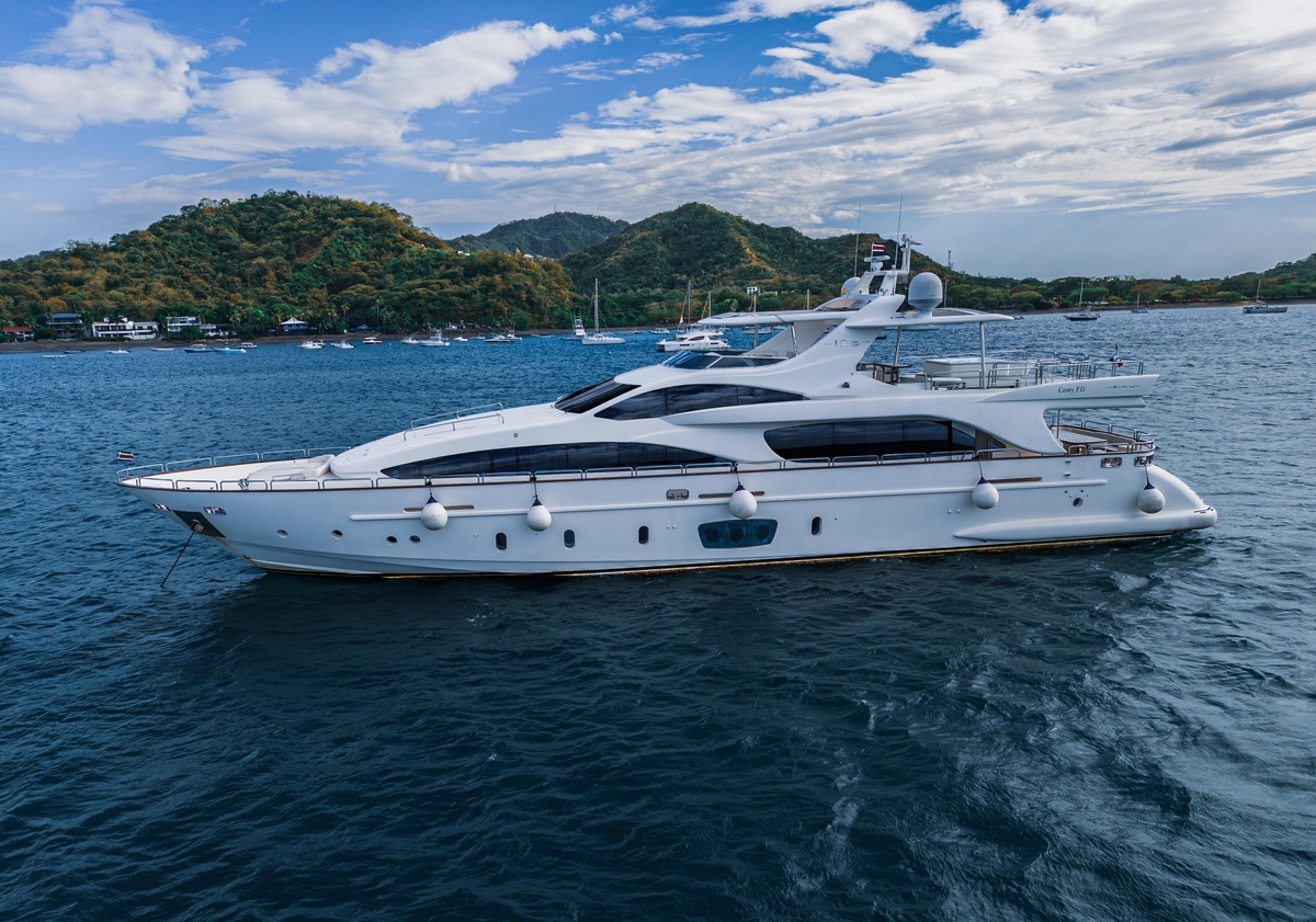 2006 Azimut 105 grande - Sold Boat