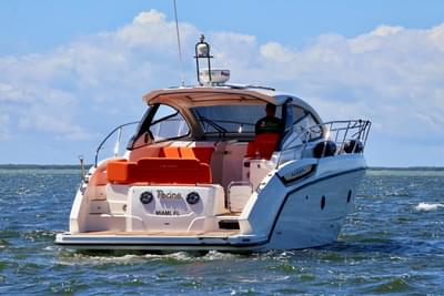 BOATZON | Azimut 38 2014