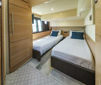 BOATZON | Azimut 48 Flybridge 2012