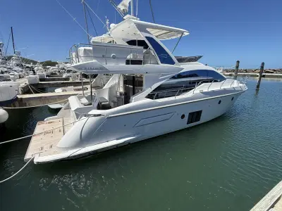 BOATZON | Azimut 50 Fly 2024