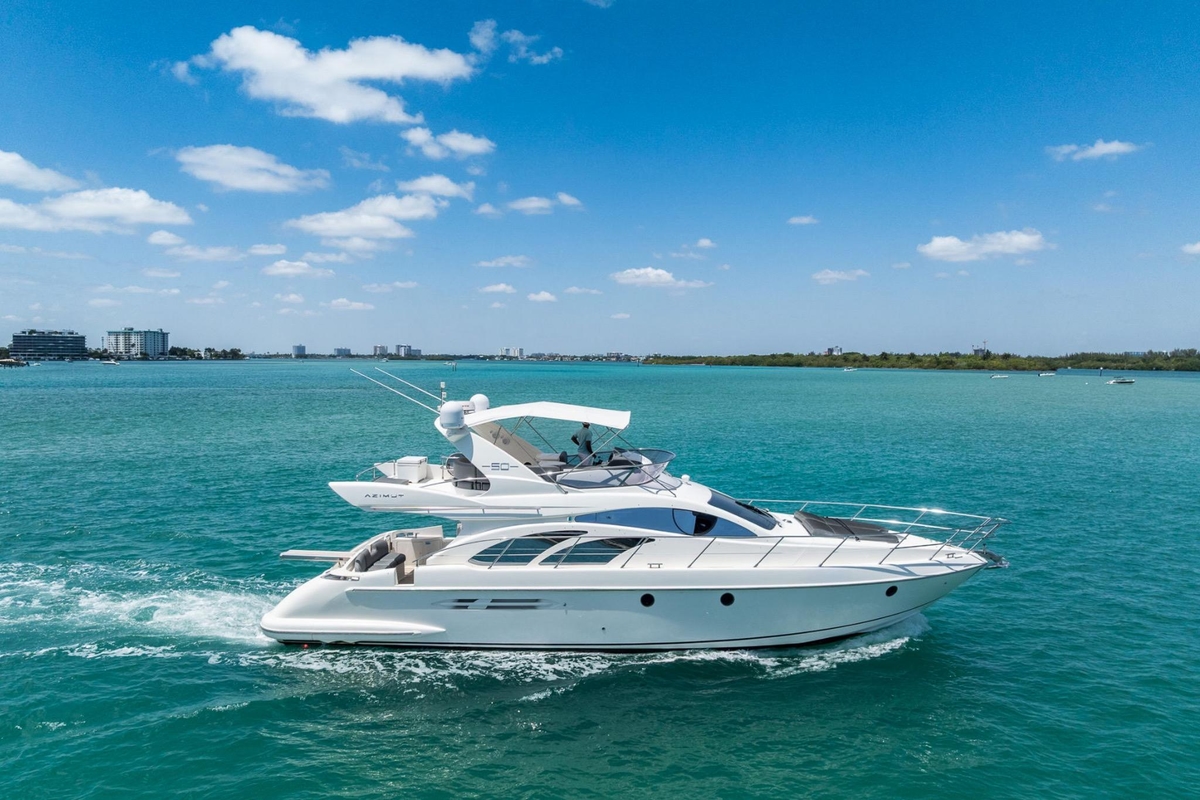 2008 Azimut 50 Flybridge - Sold Boat