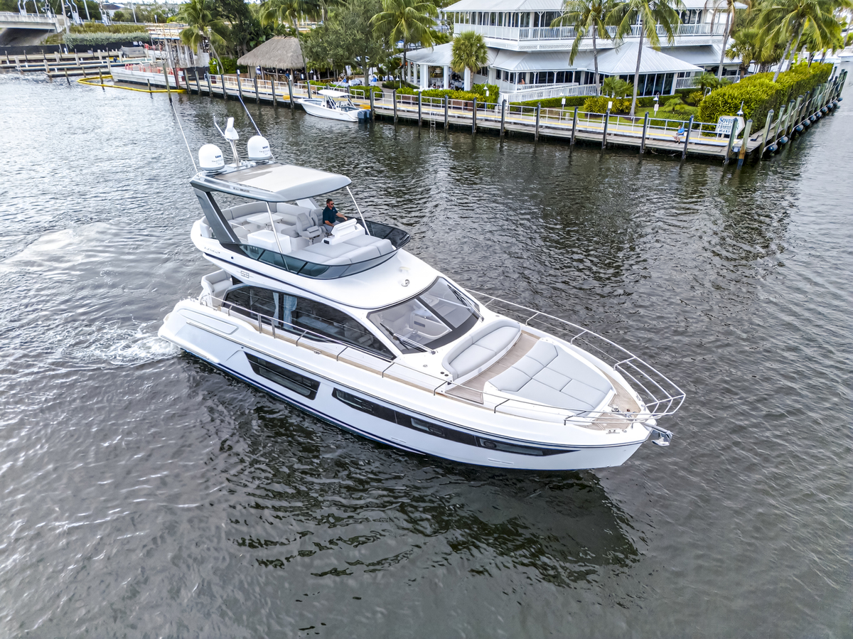 2024 Azimut 53 FLY - Sold Boat