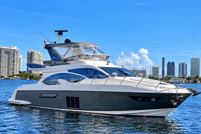 BOATZON | Azimut 54 2015