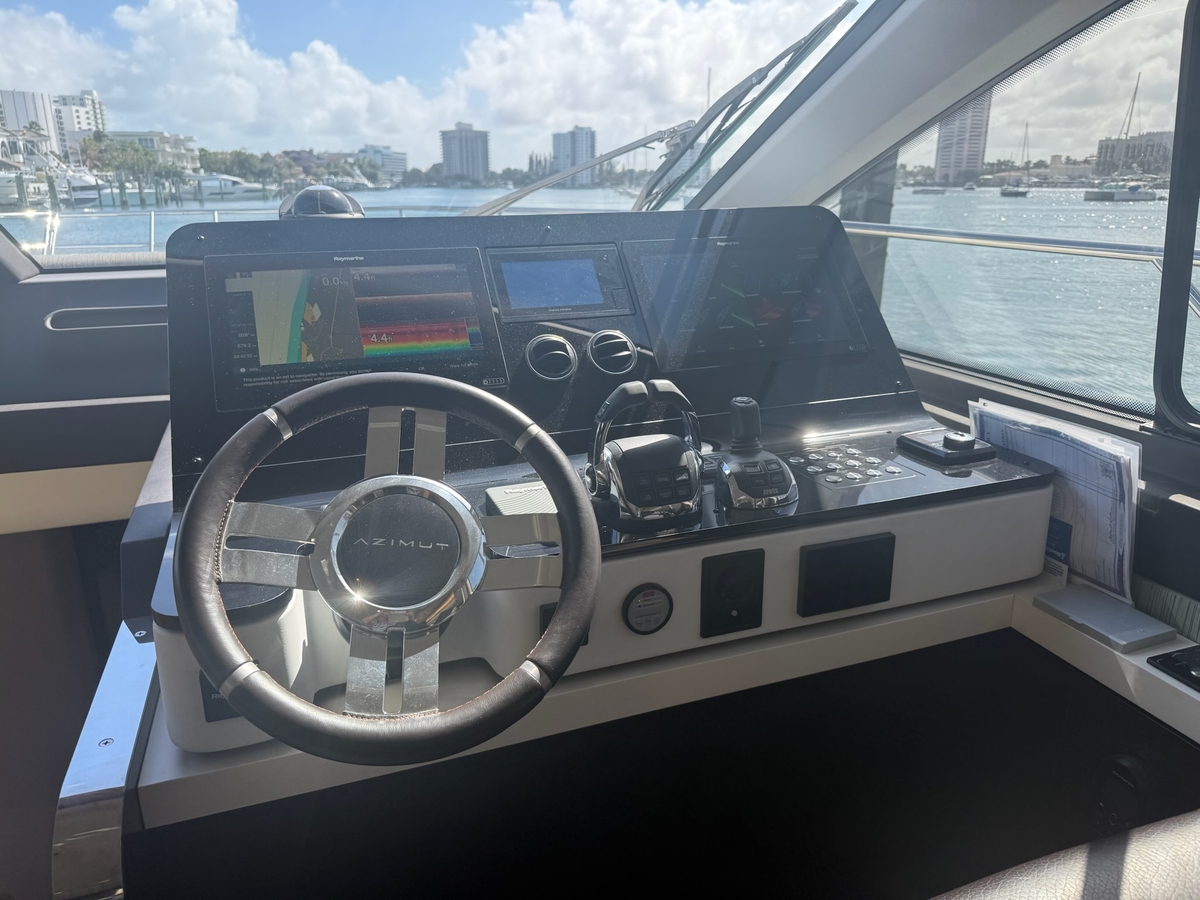 2019 Azimut 60 FLY - Sold Boat