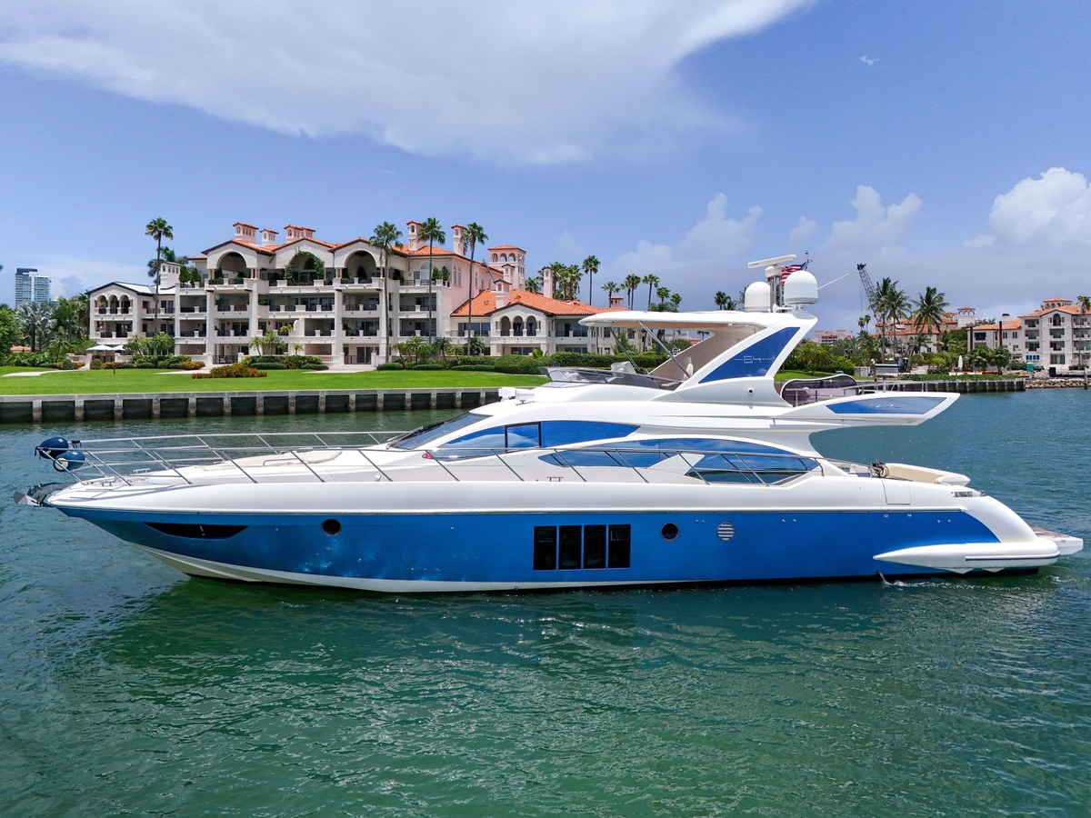 2012 Azimut 64 Flybridge - Sold Boat