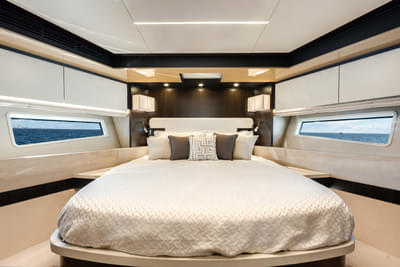BOATZON | Azimut 66 FLY 2018 BOATZON | Azimut 66 FLY 2018