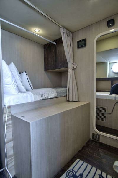 BOATZON | Azimut 72 Flybridge 2017