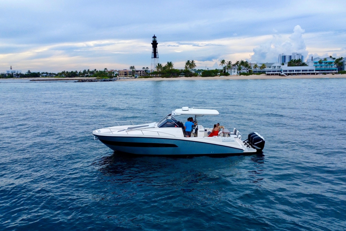 2013 Azimut Atlantis Verve Outboard - Sold Boat