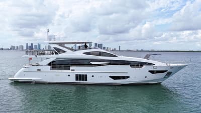 BOATZON | Azimut Grande 30M 2017