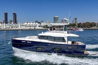 BOATZON | Azimut Magellano 50 2013 BOATZON | Azimut Magellano 50 2013