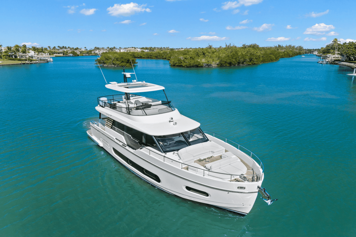 2025 Azimut Magellano 60 - Sold Boat