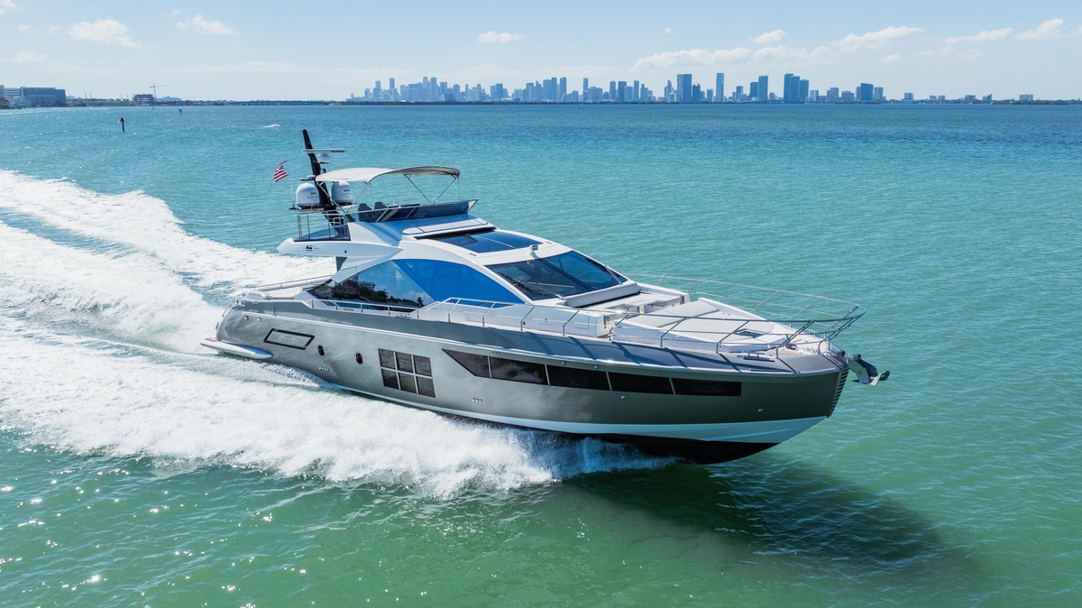 2018 Azimut S7 - Sold Boat