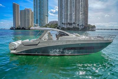 BOATZON | Azimut Verve 40 2020 BOATZON | Azimut Verve 40 2020