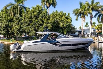 BOATZON | Azimut Verve 47 2022 BOATZON | Azimut Verve 47 2022