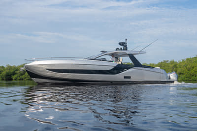 BOATZON | Azimut Verve 47 2022 BOATZON | Azimut Verve 47 2022