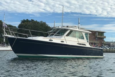 BOATZON | Back Cove 33 2008