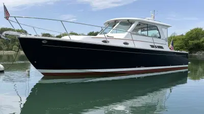 BOATZON | Back Cove 33 2010