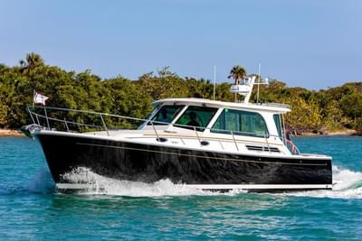 BOATZON | Back Cove 372 2026 BOATZON | Back Cove 372 2026