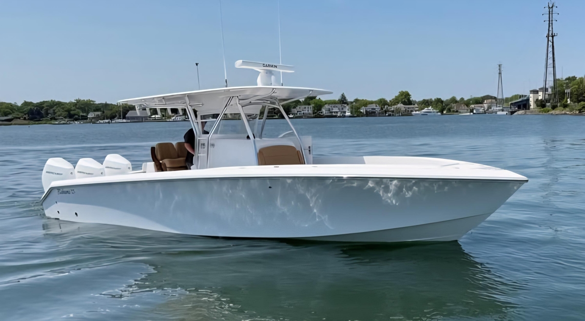 2025 Bahama 35 Super Center Console - Sold Boat