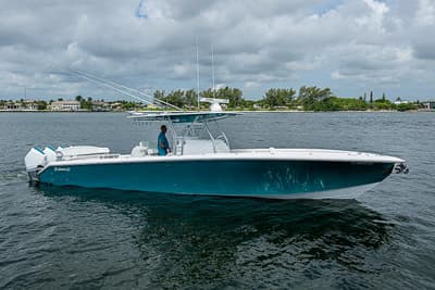 BOATZON | Bahama 41 2020