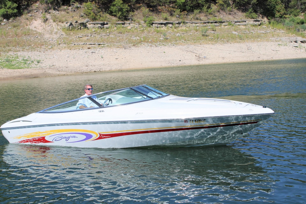 2002 Baja 232 - Sold Boat