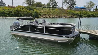 BOATZON | Barletta A22UC 2025 BOATZON | Barletta A22UC 2025
