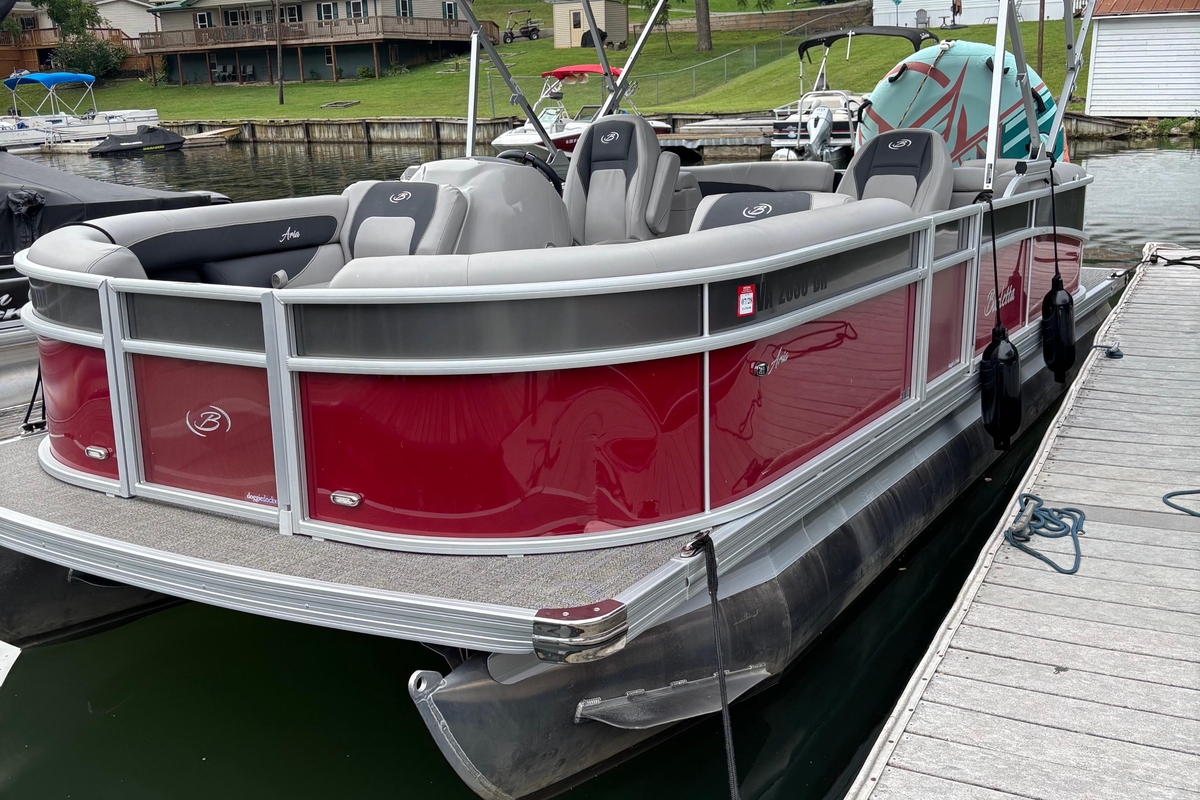 2025 Barletta ARIA 22QC - Sold Boat