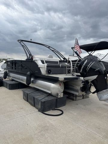 BOATZON | BARLETTA BOATS 23UCA 2021 BOATZON | BARLETTA BOATS 23UCA 2021